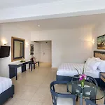 Petinos Platys Gialos (Mykonos)