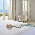 호텔 Petinos 4*