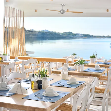 Petinos Hotel