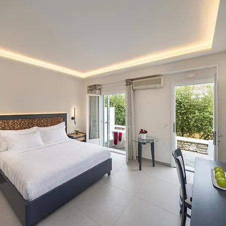 Hotel Petinos 4*