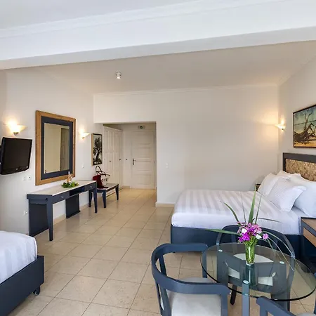 Petinos Platys Gialos (Mykonos)