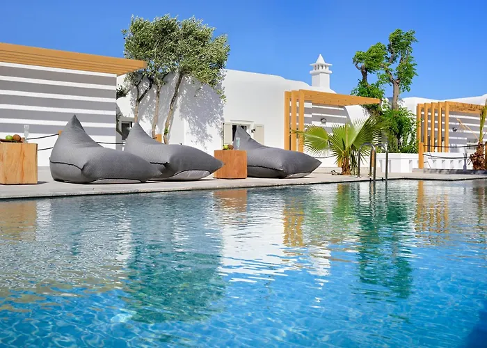 Petinos 4* Πλατύς Γιαλός