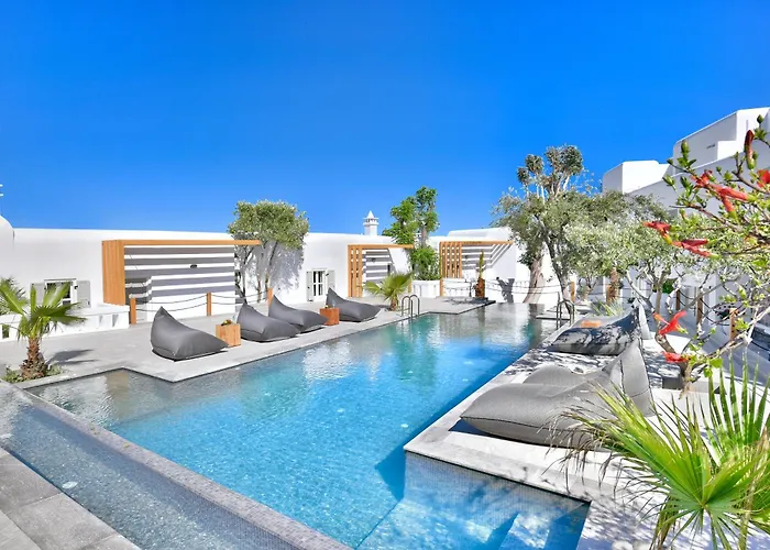 Petinos 4* Πλατύς Γιαλός