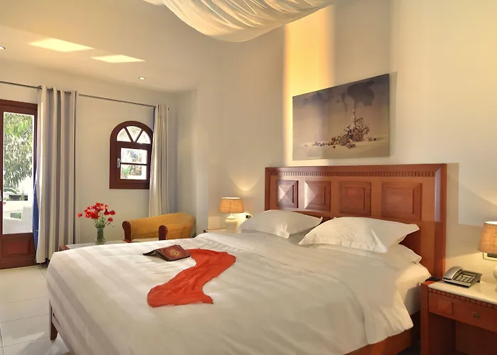 Petinos 4* Platis Yialos