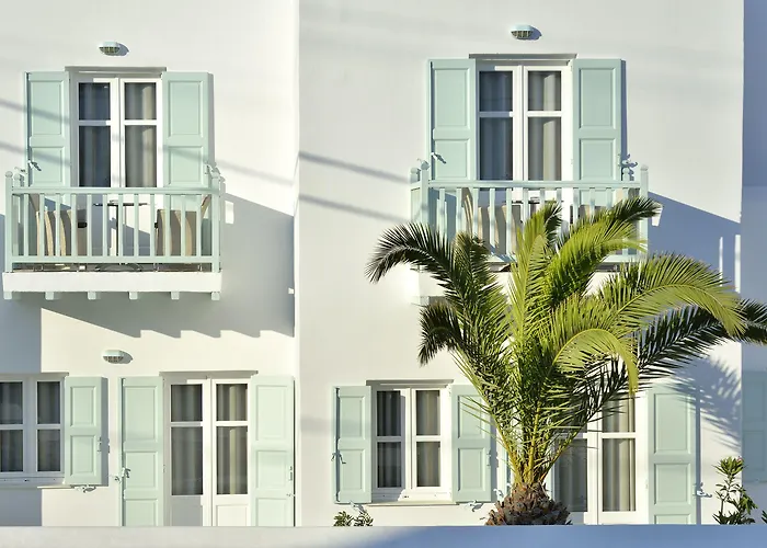 贝斯特韦斯特佩尼诺斯酒店 4*