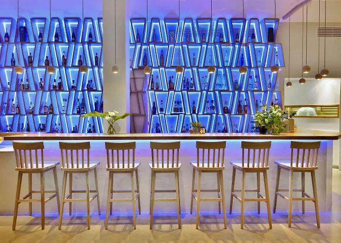 Petinos Hotel Platis Yialos