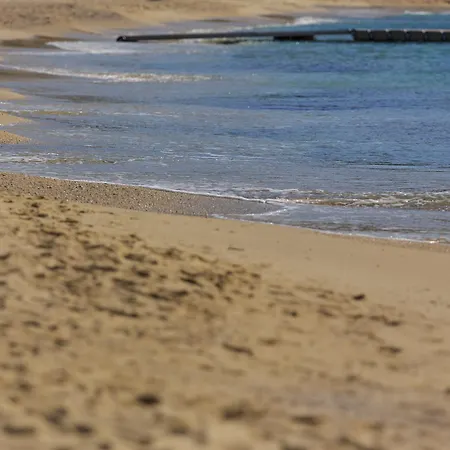 페티노스 Platys Gialos (Mykonos)